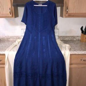 Holy Clothing Short Sleeve Maxi Dress